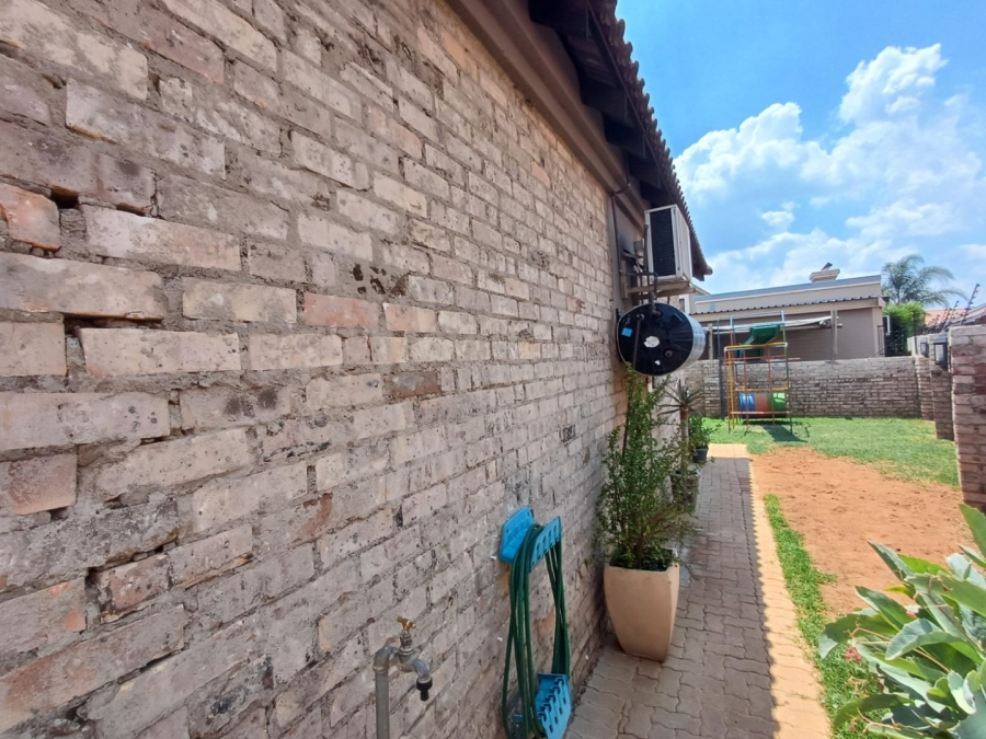 3 Bedroom Property for Sale in Doringkruin North West